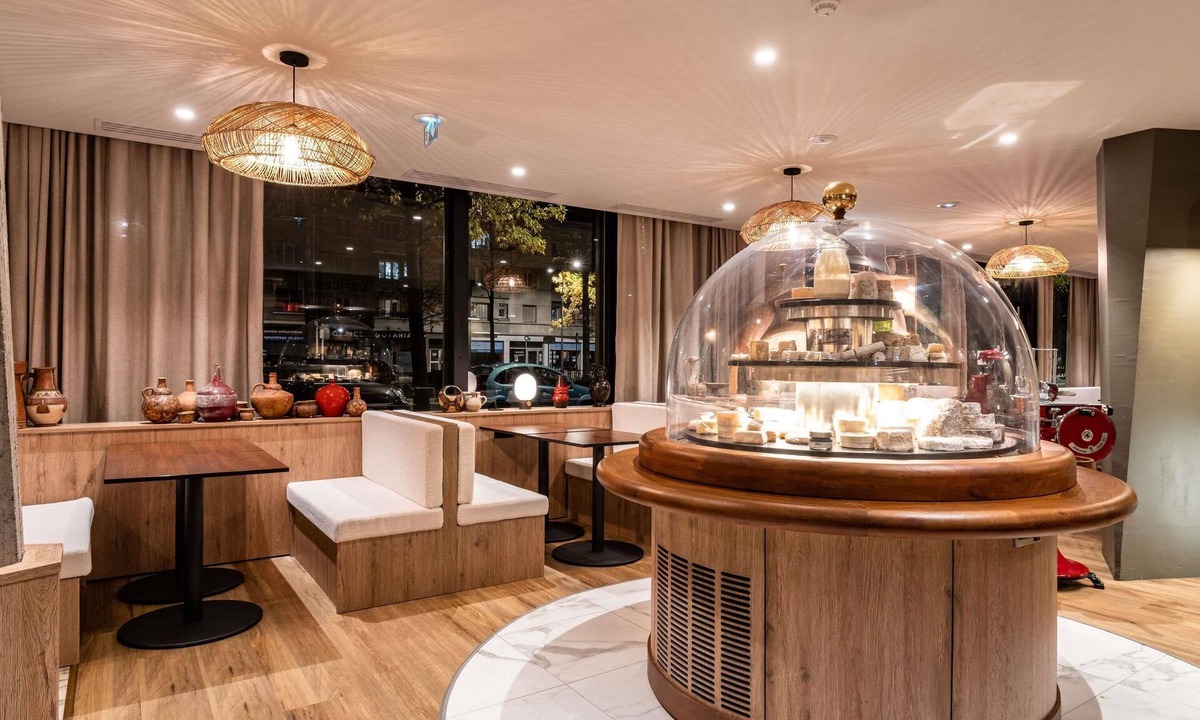 Grenoble City Centre Hotel | Mercure Grenoble Centre Alpotel