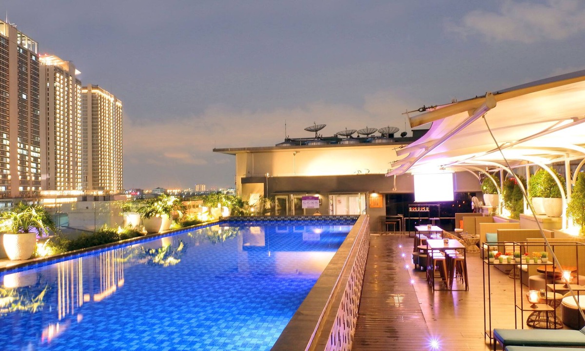 Menteng Hotel | Mercure Jakarta Cikini