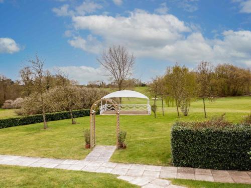 Two Mile Ash Hotel | Mercure Milton Keynes Hotel