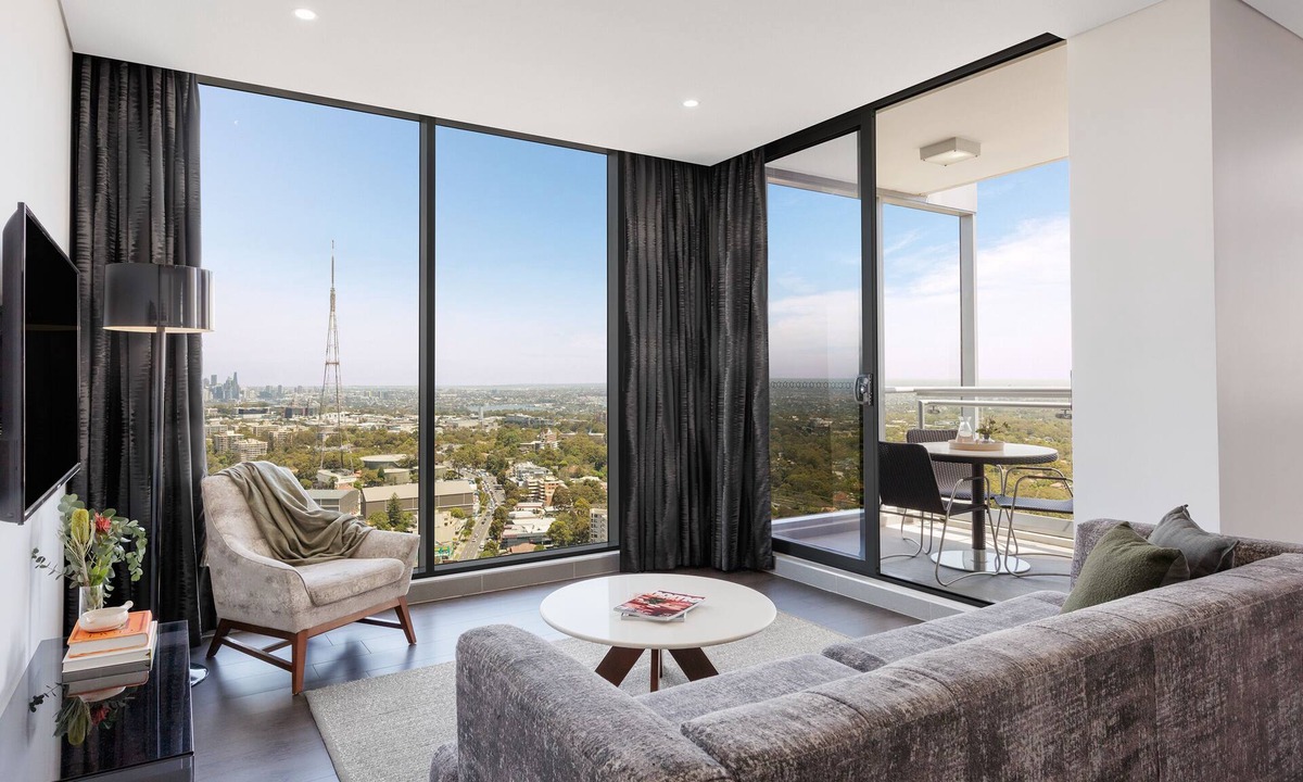 Chatswood Apartment | Meriton Suites Chatswood