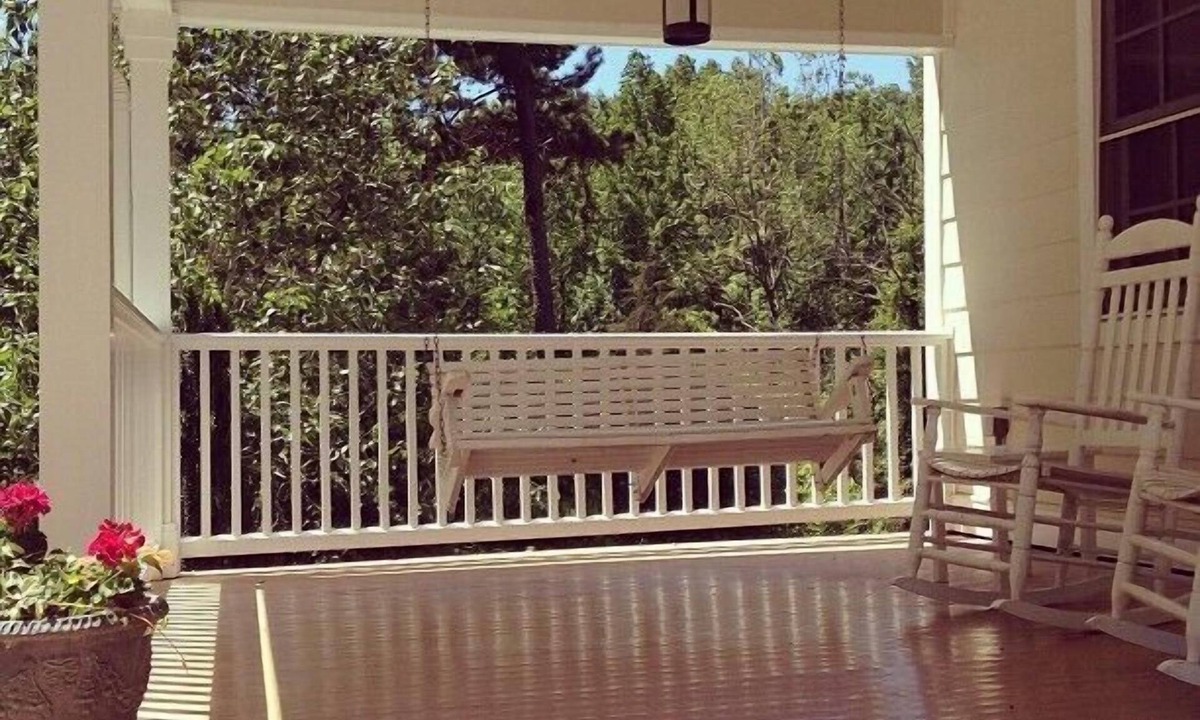 Charlottesville House | Meriwether Springs Vineyard Estate