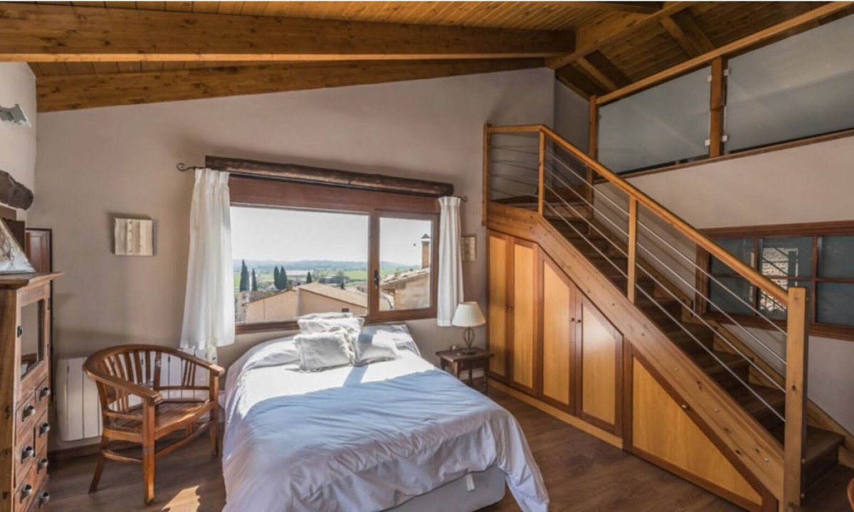 Adahuesca Apartment | Merlot Loft in Anagussa