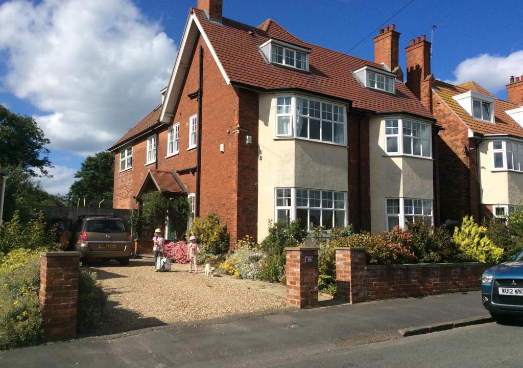 Hornsea House | Merlstead House