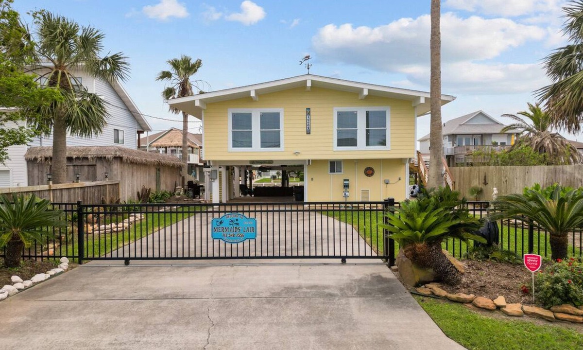 Jamaica Beach House | Mermaid Lair