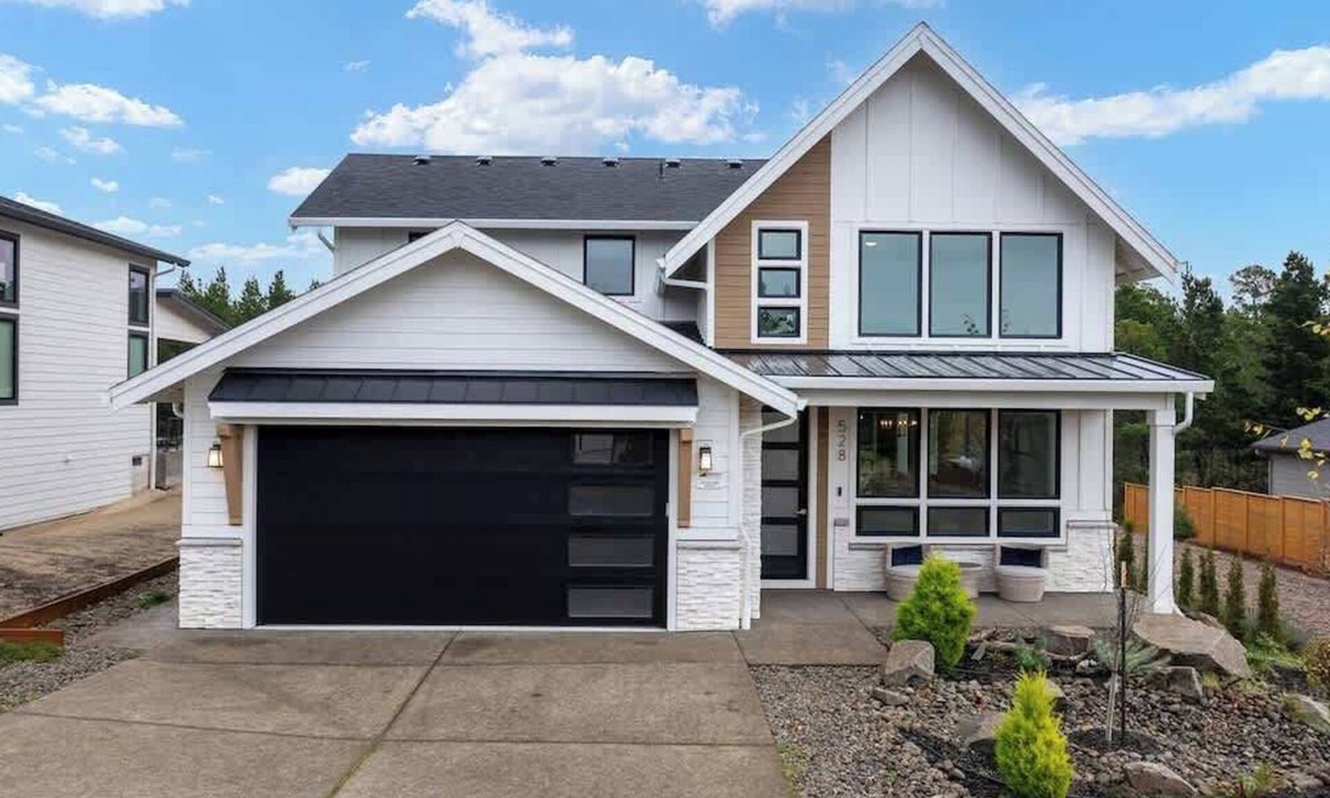 Manzanita House | Mermaid Meadows