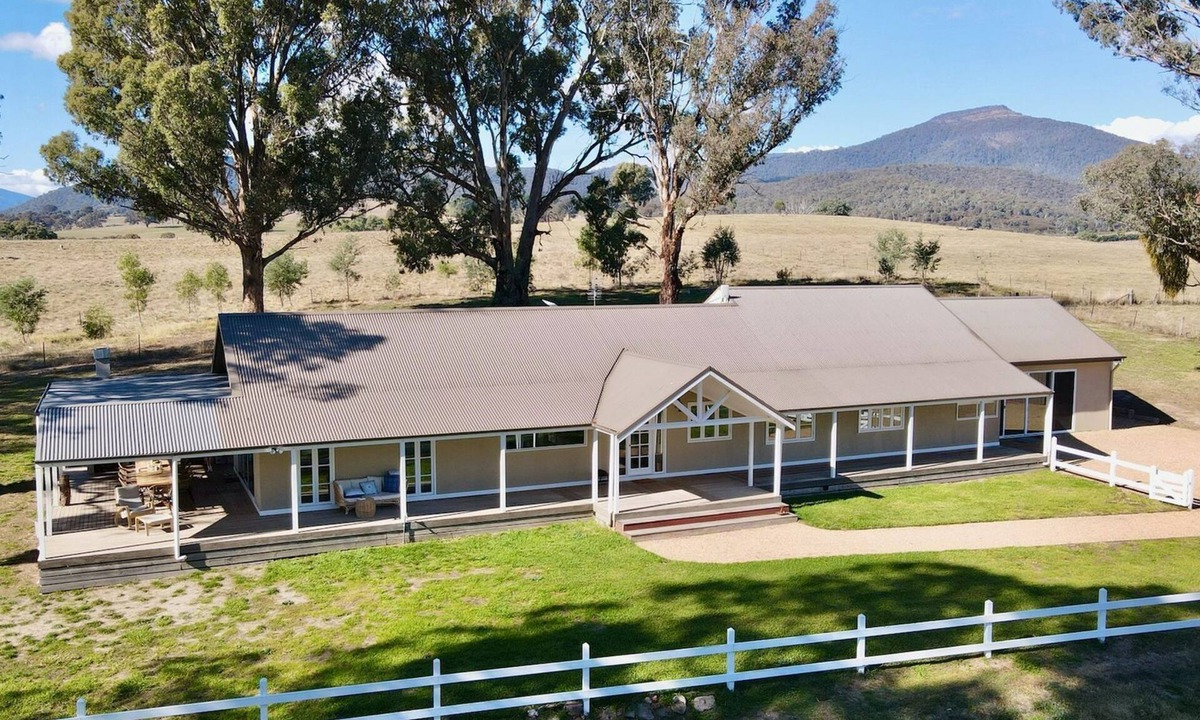 Merrijig House | Merrigums - Merrijig - Sleeps 12