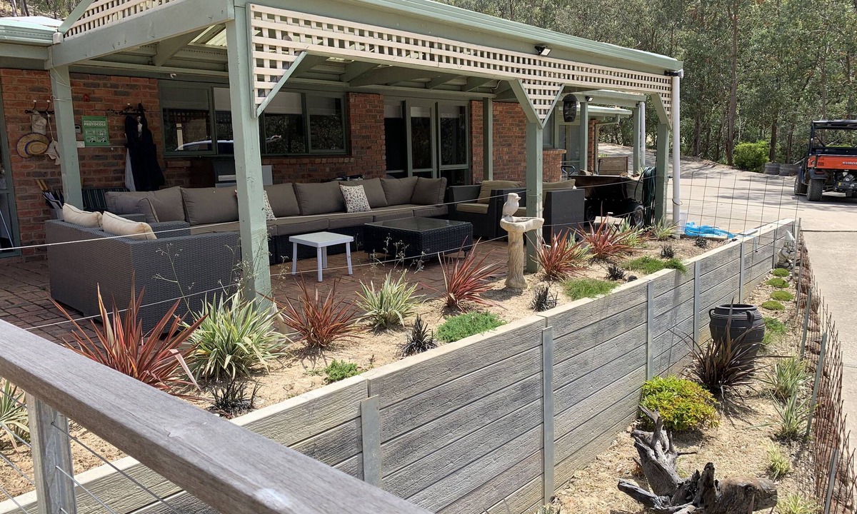 Taylor Bay House | "MERRIVALE" ABSOLUTE UNOBSTRUCTED WATER VIEWS