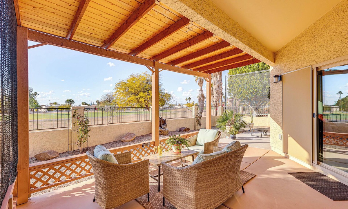 Rancho del Lago House | Mesa Golf Course Home Near Spring Training & River