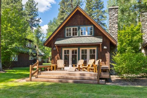 Camp Sherman House | Metolius Cabin 7