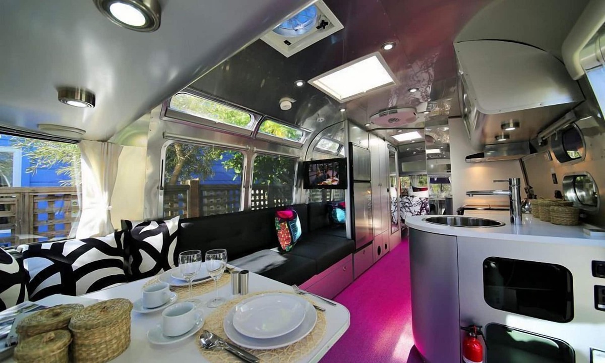 Petaluma Hotel | Metro Hotel and Cafe