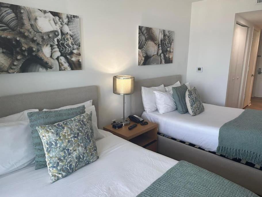 Hallandale Beach Apartment | Miami beach Studio Amazing views 2QB/1B