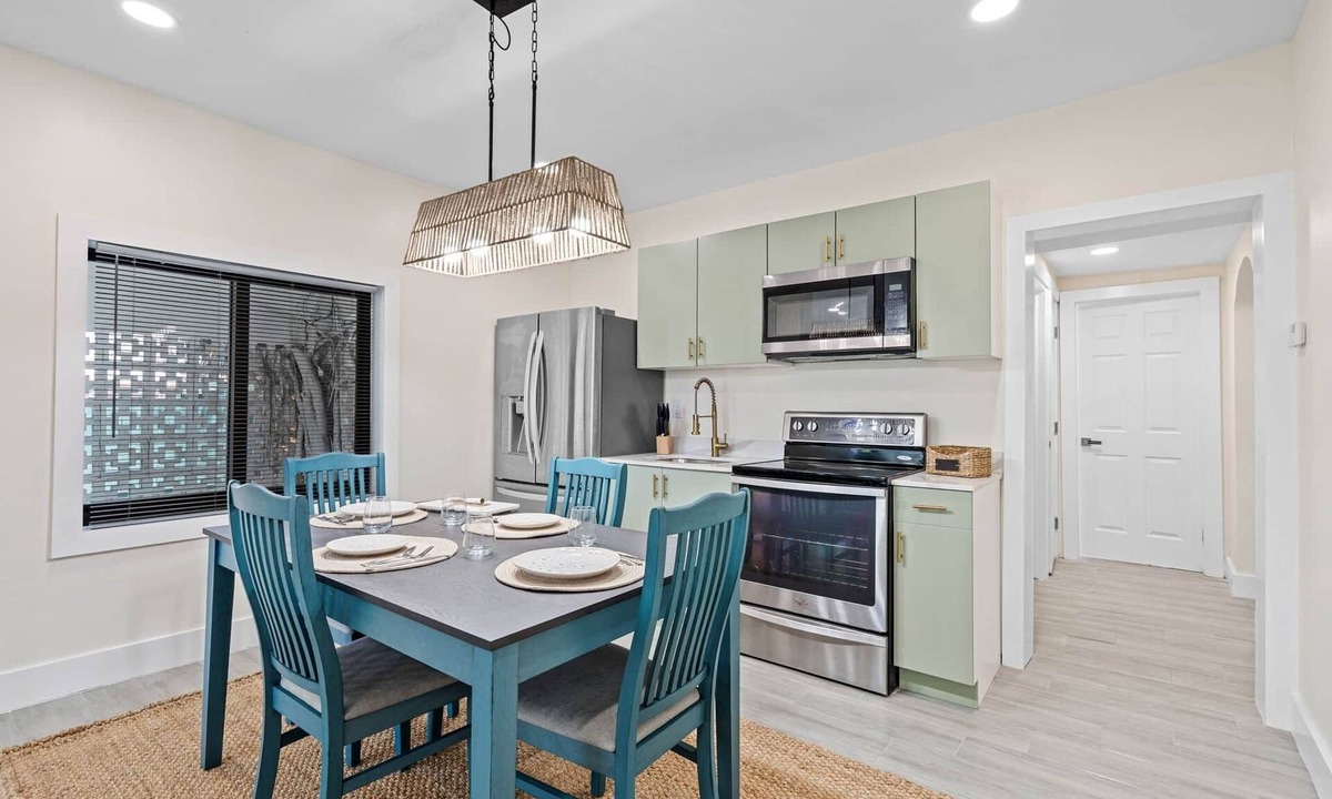 Liberty City House | Miami Cozy Living