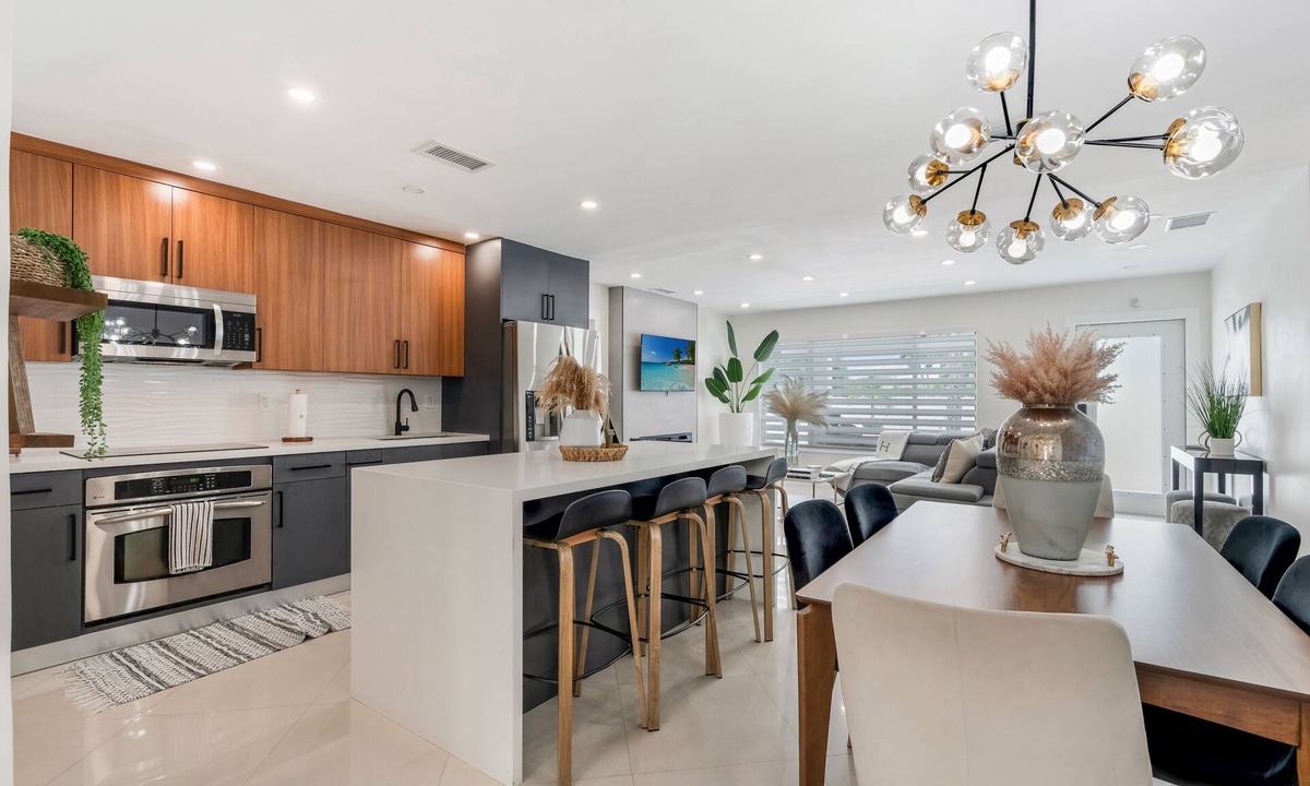 Olympia Heights House | Miami Paradise Westchester *Heated pool*