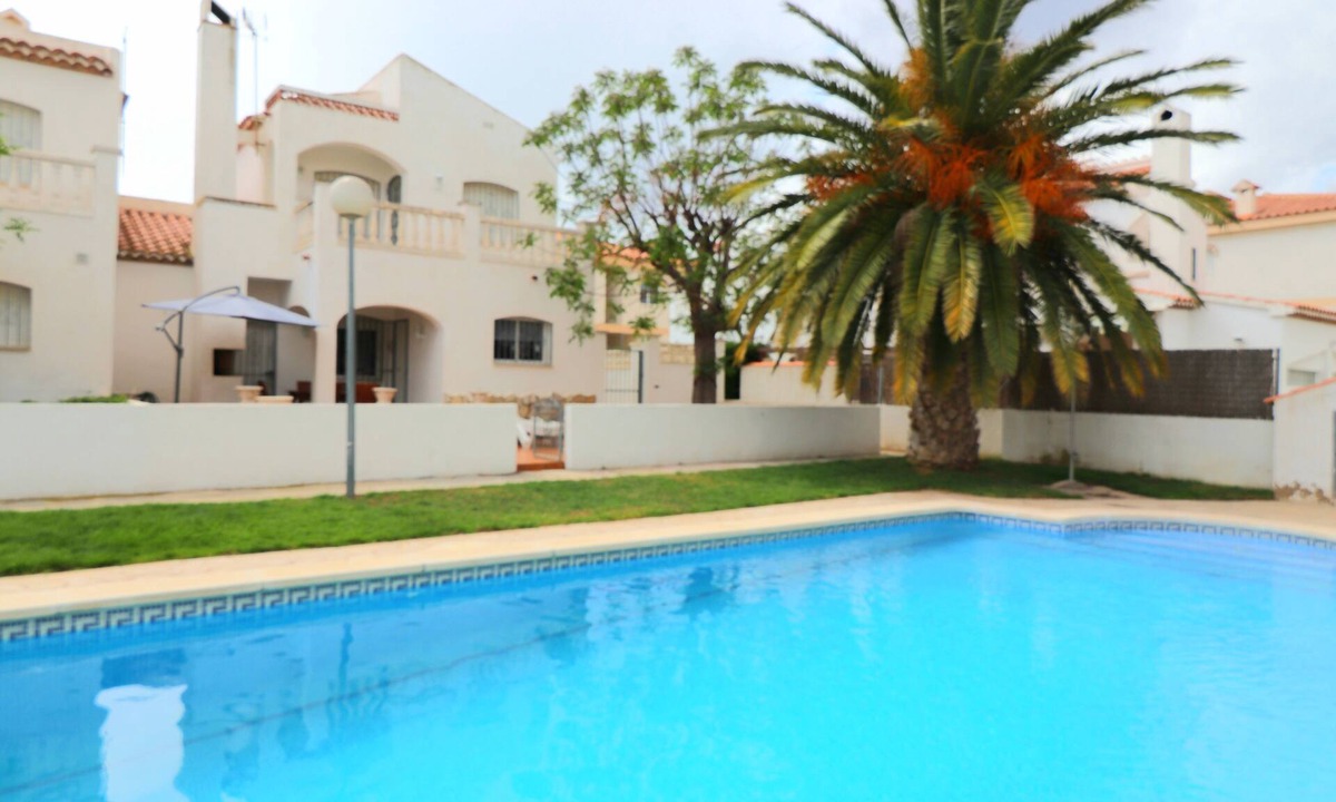 Les Planes del Rei House | Miami playa. Casa Palmito with private heated jacuzzi, Pool , A/C