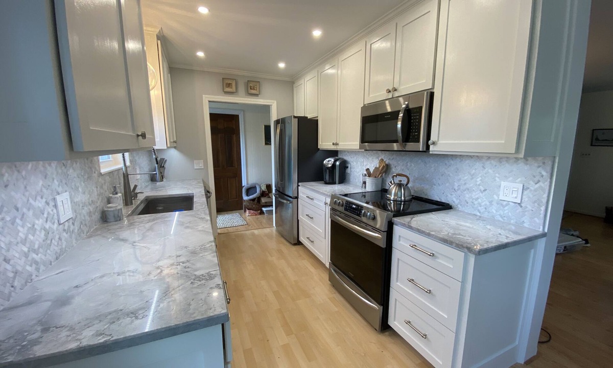 Tom Nevers Cottage | Miamoor: Quiet Comfort; Great Views