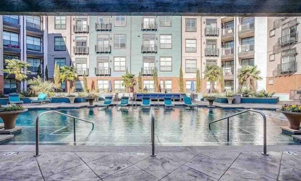 Deep Ellum Apartment | Mickey Magical 1BR Soft-Loft Deep Ellum