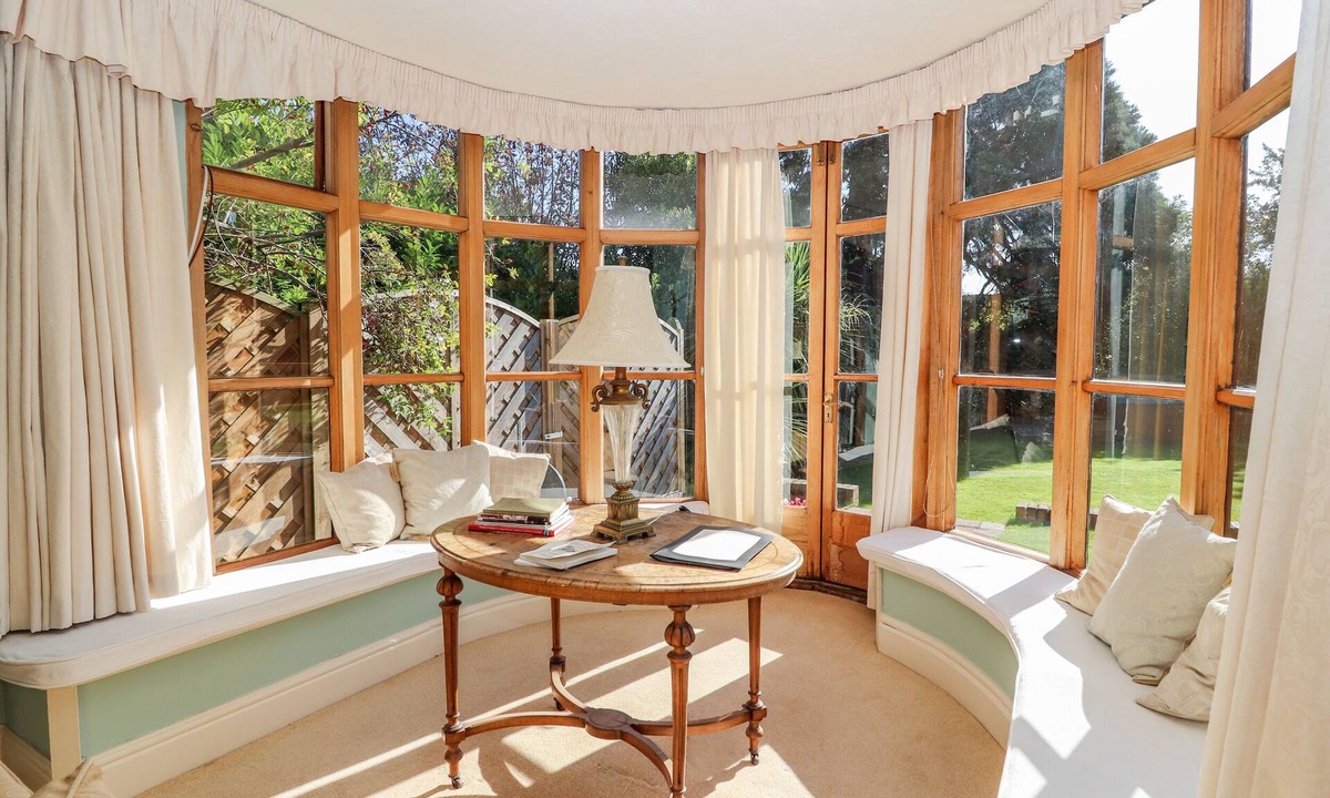 Mickle Trafford Cottage | Mickle Trafford Manor