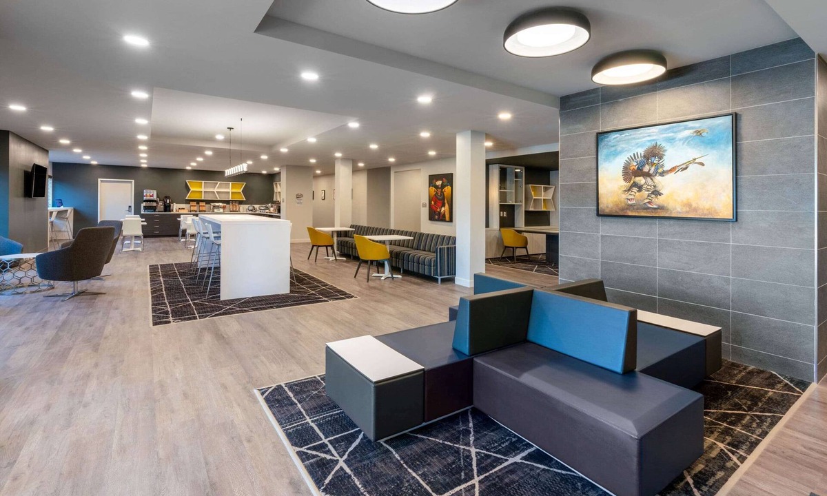 Portage La Prairie Hotel | Microtel Inn & Suites by Wyndham Portage La Prairie