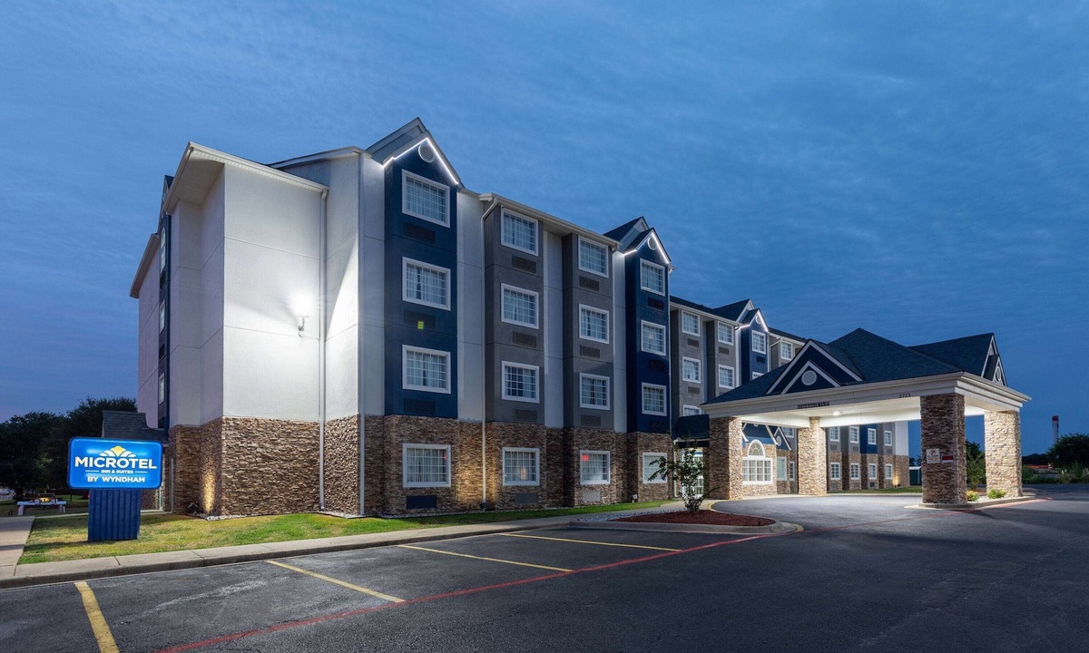 Bossier City Hotel | Microtel Inn & Suites by Wyndham Bossier City
