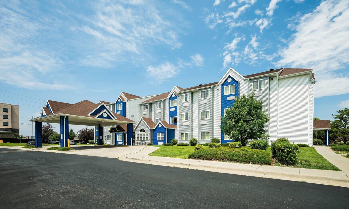 Cheyenne Hotel | Microtel Inn & Suites by Wyndham Cheyenne