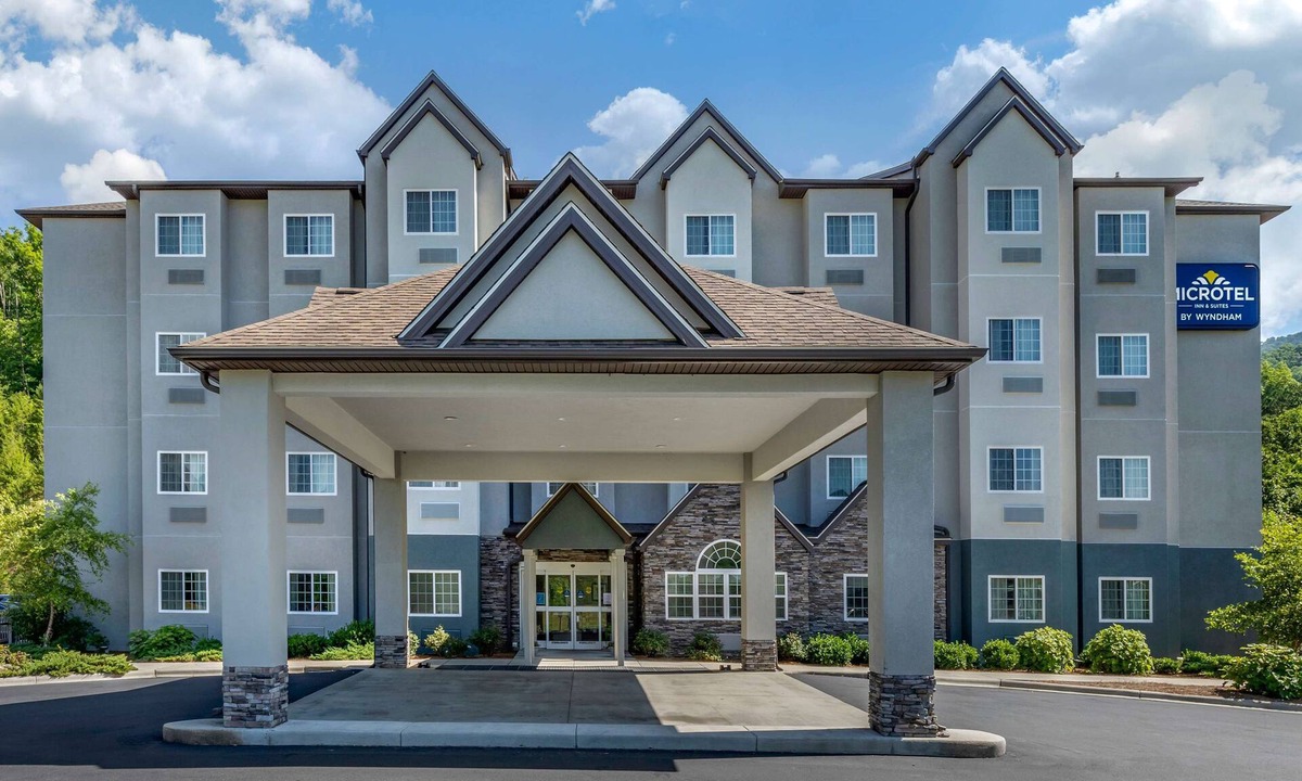 Sylva Hotel | Microtel Inn & Suites By Wyndham Sylva Dillsboro Area
