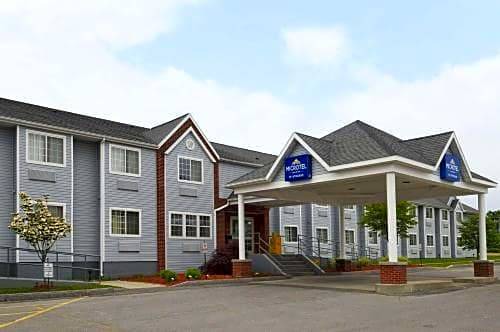 Baldwinsville Hotel | Microtel Inn & Suites by Wyndham Syracuse Baldwinsville