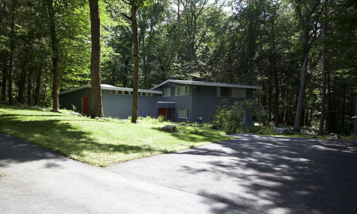Lexington House | Mid Century in Historic Lexington