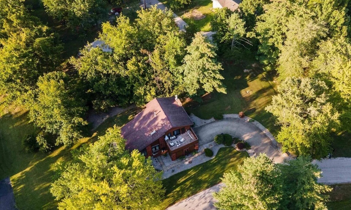 Carbondale House | Mid Century Modern Dream House Near Campus + Wine Trails