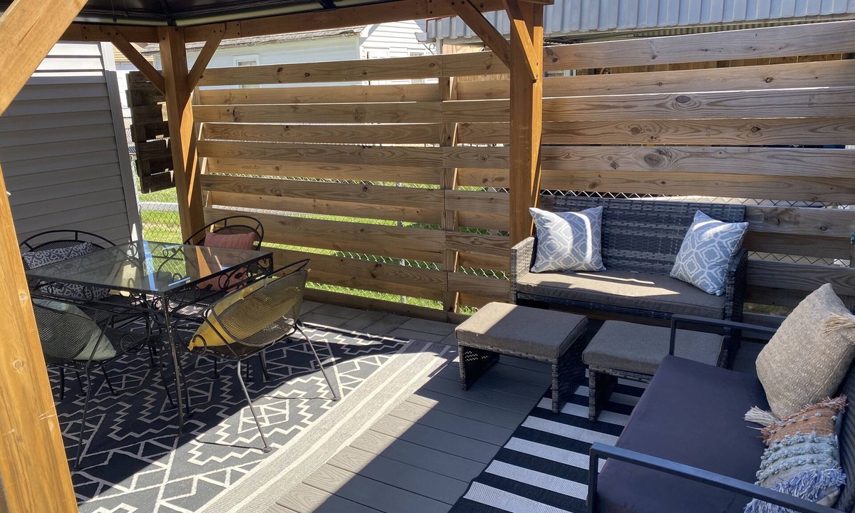 Nazareth House | Mid-century Nazareth Gem!