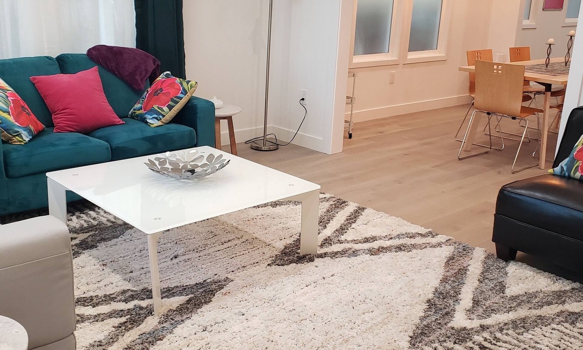 North Fair Oaks House | Mid Peninsula charming 3 bedroom home