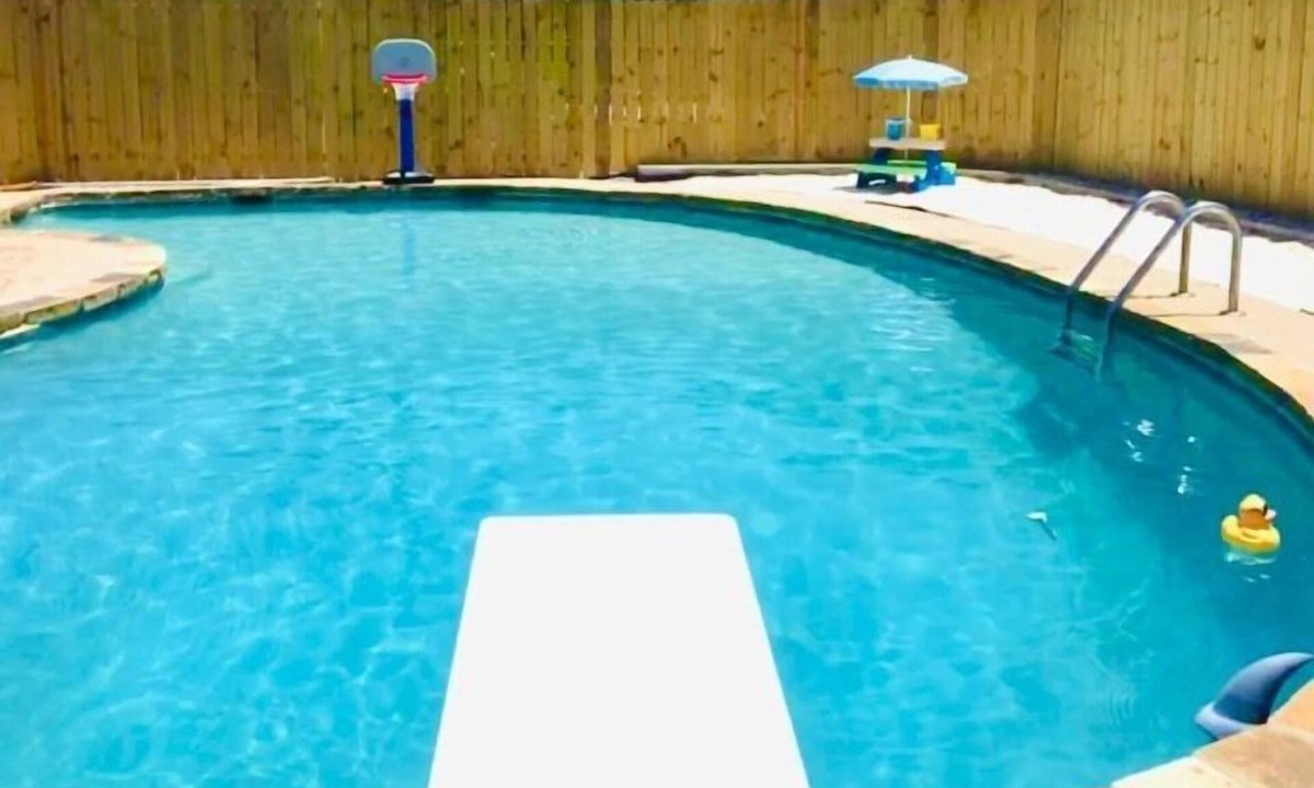 Rogers House | Mid-town Oasis (heated pool mid-April thru mid-October)