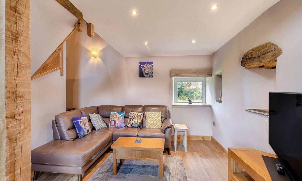 Litton Cottage | Middlecroft - UK45062