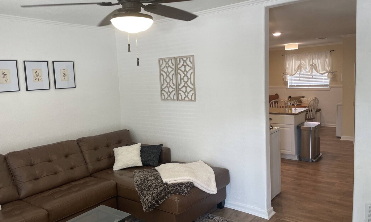 Uptown House | Midtown Casita