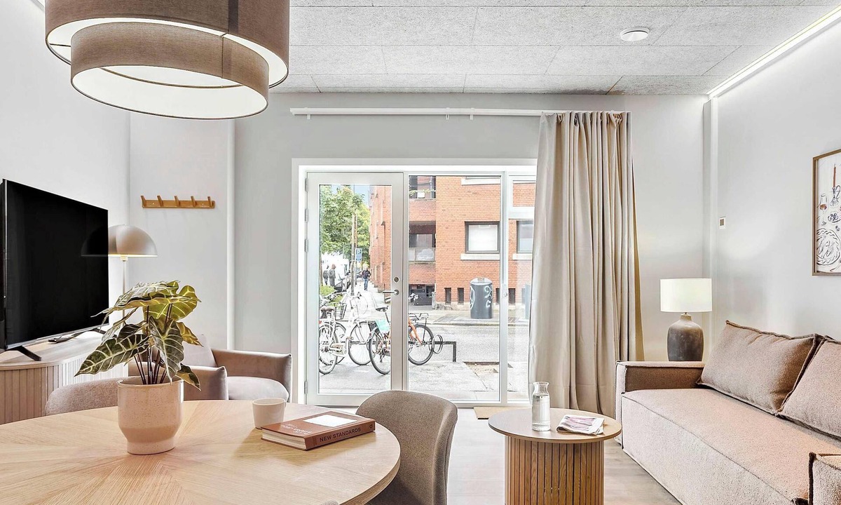Vesterbro Apartment | Midtown Home Summary: