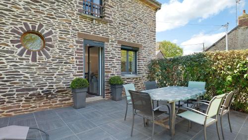 Mauron House | Mignonne