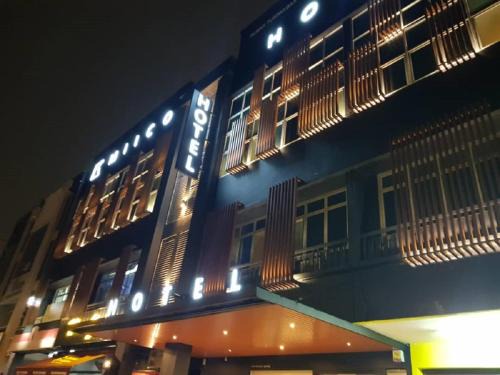 Taman Desa Tebrau Hotel | MIICO Hotel @ Mount Austin
