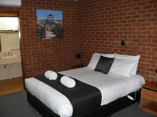 Milawa Hotel | Milawa Motel