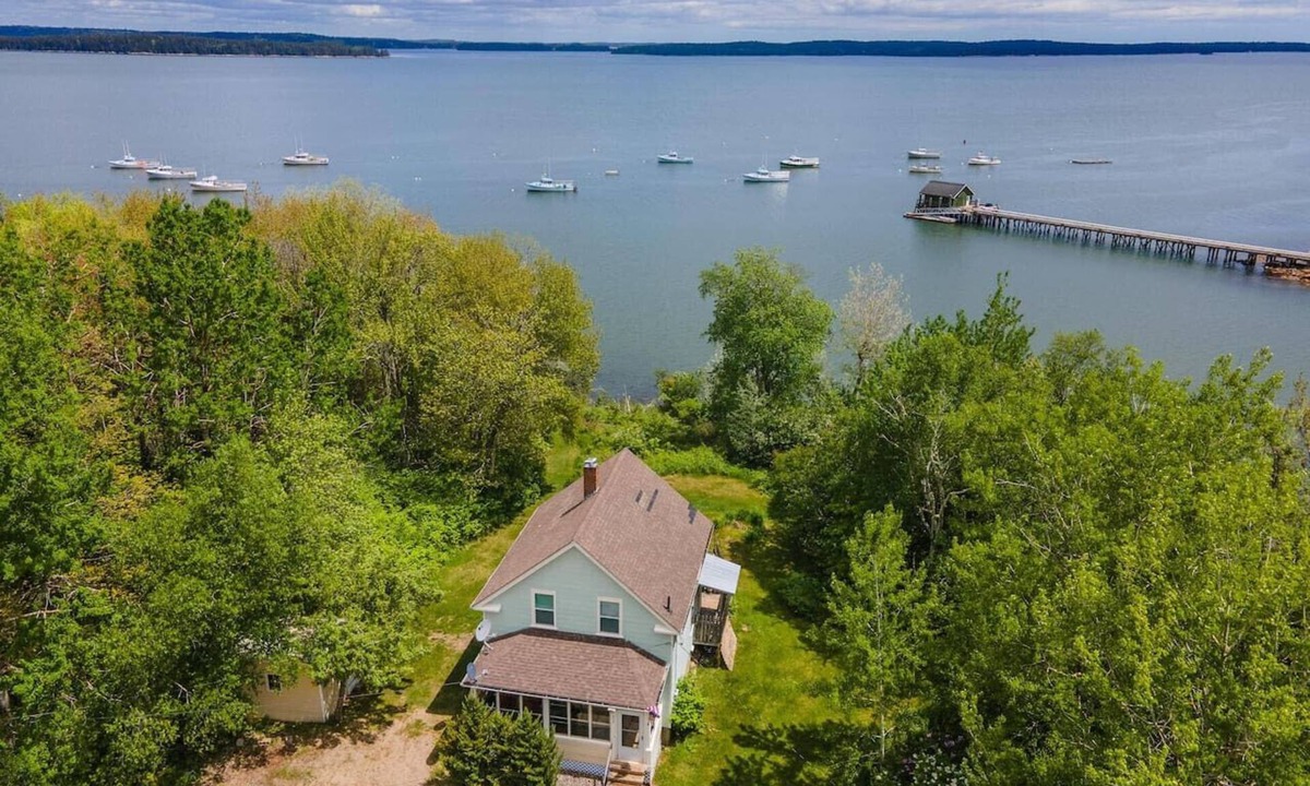 Milbridge Apartment | Milbridge Harbor View House