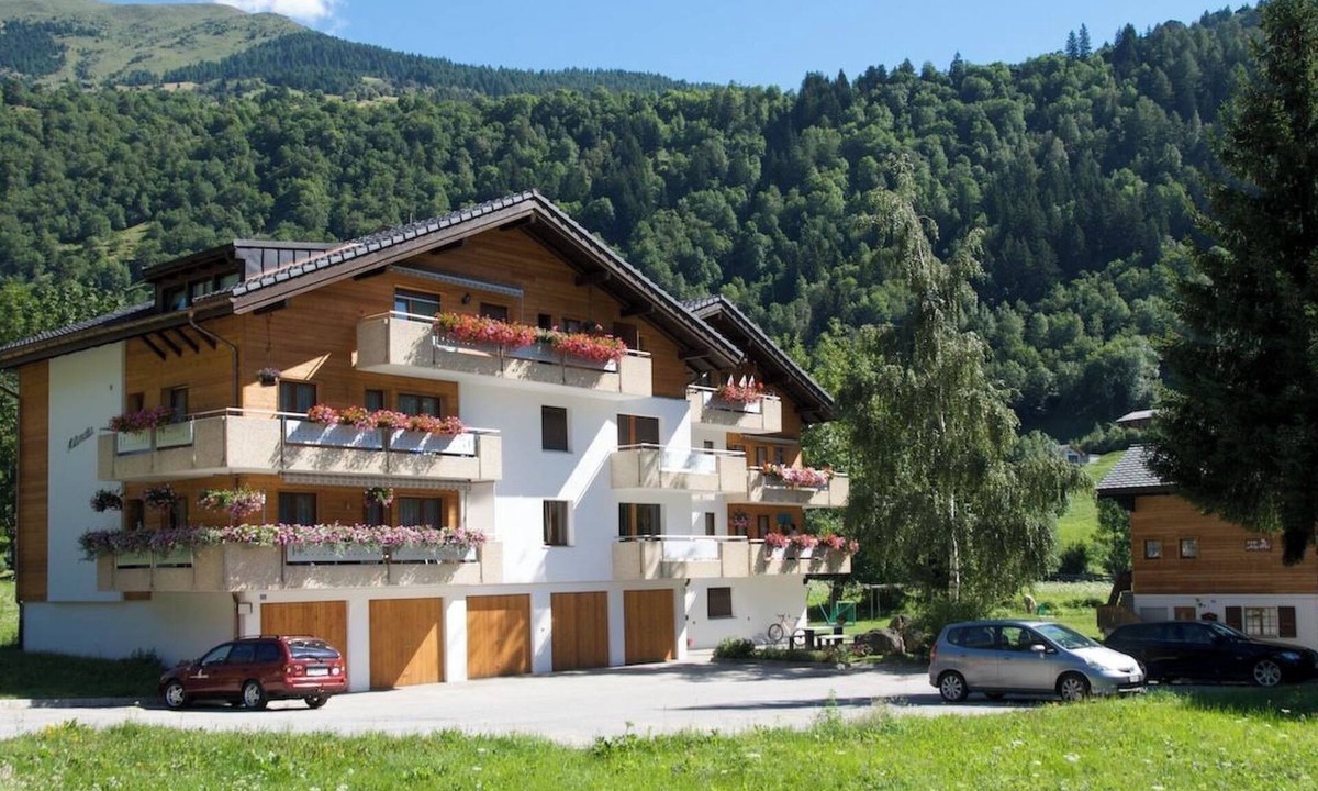 Reckingen Apartment | Milimatta 1 1. OG Süd by Interhome