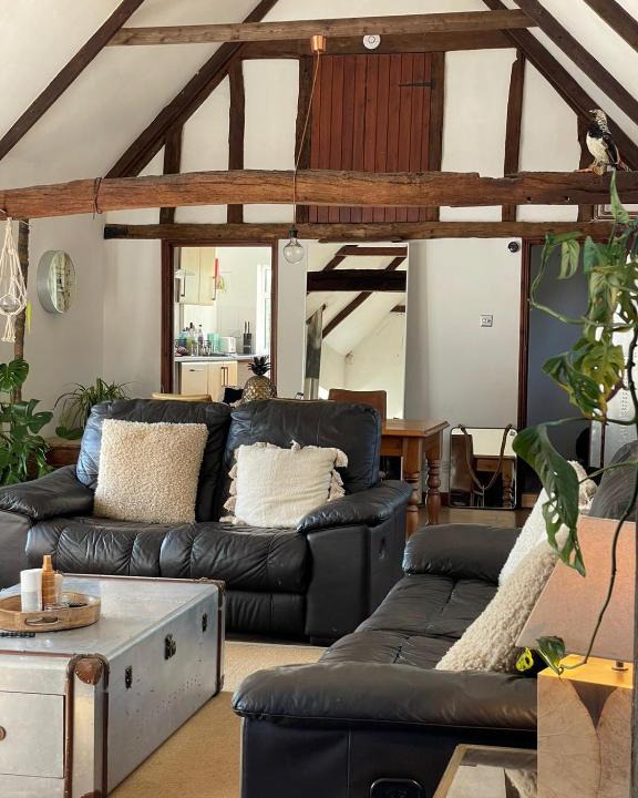 Ashford House | Milk Barn - Rustic farm stay