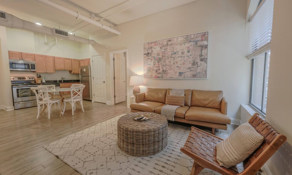 Boston Financial District Apartment | Milk153-3C-2/2 · Lavish FIDI 2br/2ba | Close to everything!