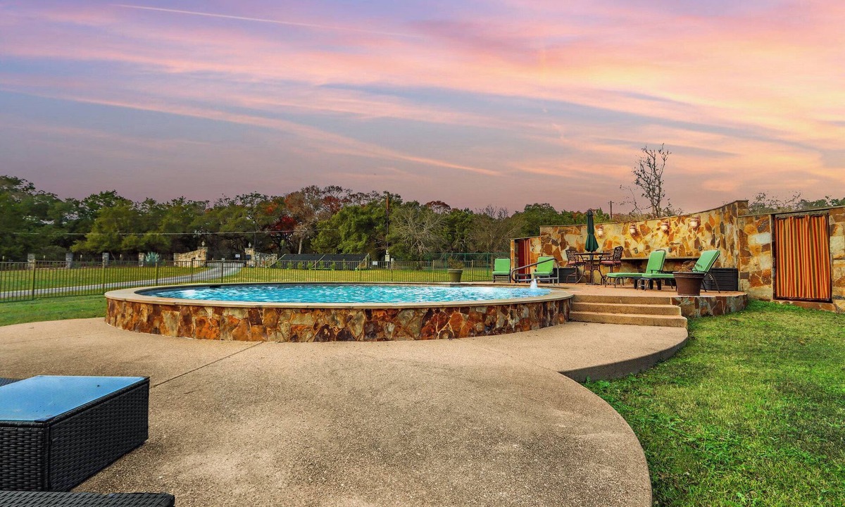 Wimberley House | Mill Race Lodge I Waterfront, Pool, Wimberley
