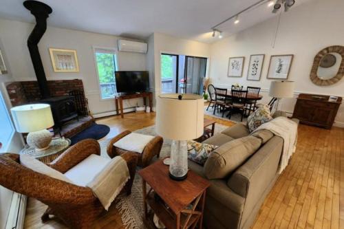 Quechee Apartment | Mill Run 10E