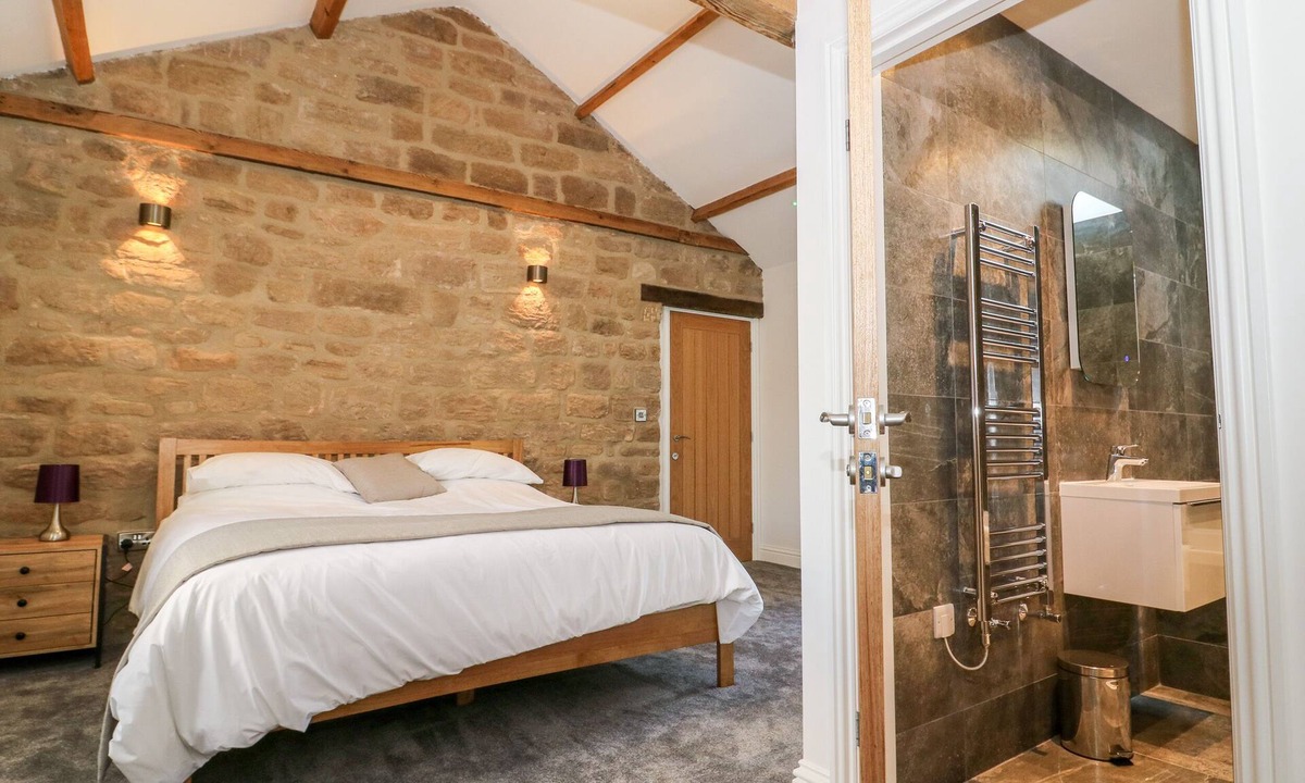 Harrogate Cottage | Miller's Wheel