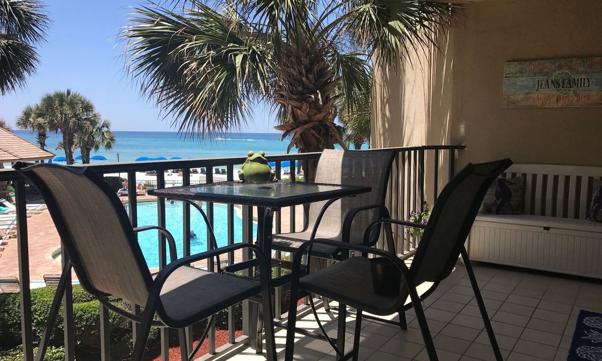 Biltmore Beach Condo | Million Dollar View On Family Friendly Beach - Includes Beach Chairs