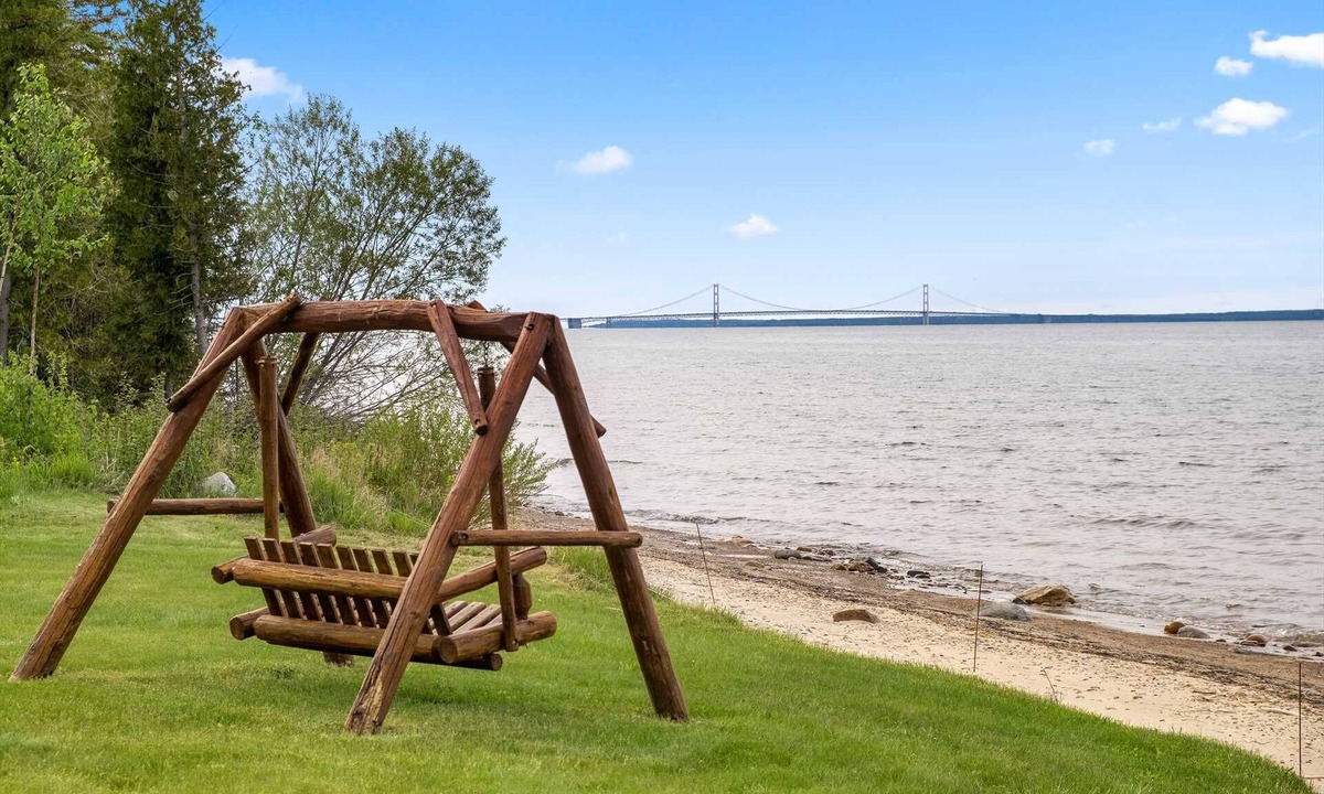 Cheboygan House | Million Dollar View | Lakefront Studio Cottage w/Mackinac Bridge & Island Views
