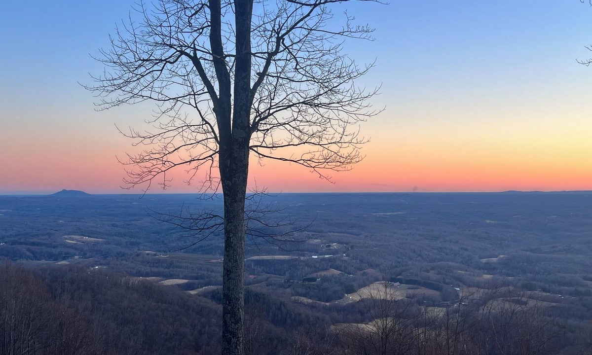 Fancy Gap House | Million-Dollar View Off Blue Ridge Parkway