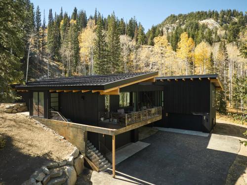 Salt Lake Mountain Resorts Apartment | Milly Slopeside Studio