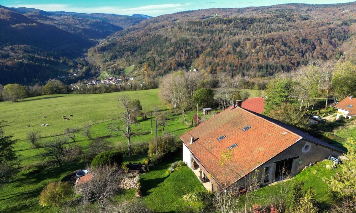 Saint-Germain-de-Joux House | Milou - SAINT GERMAIN DE JOUX