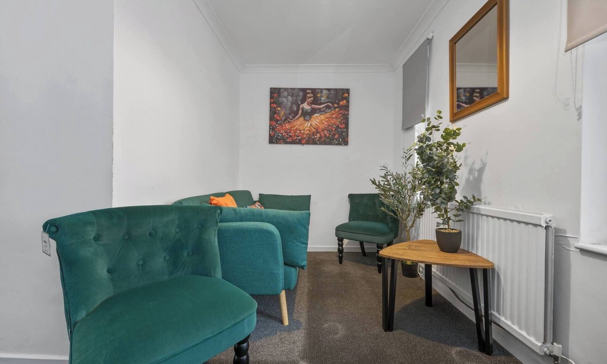 Central Milton Keynes Apartment | Milton Keynes 2BR Free Parking Contractor Friendly